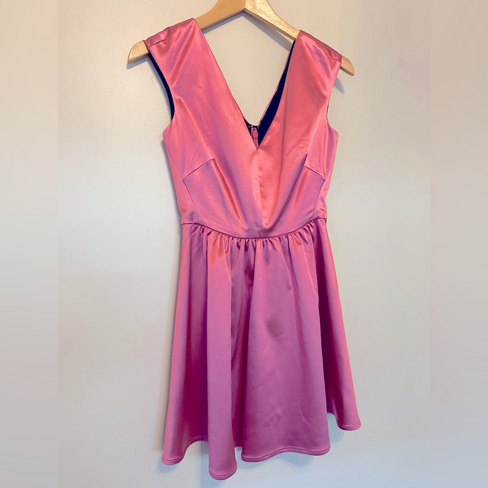 Bebe - satin pink mini dress